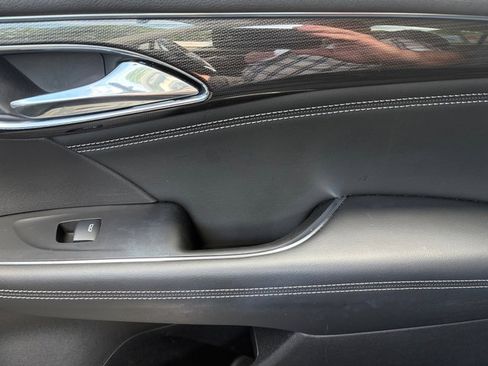 Used 2022 Buick Envision Preferred FWD image 36