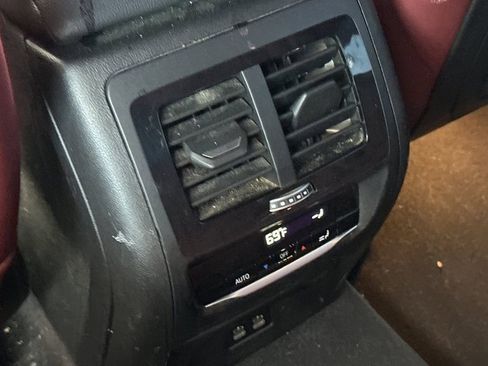 Used 2024 BMW X3 sDrive30i w/ Convenience Package image 13