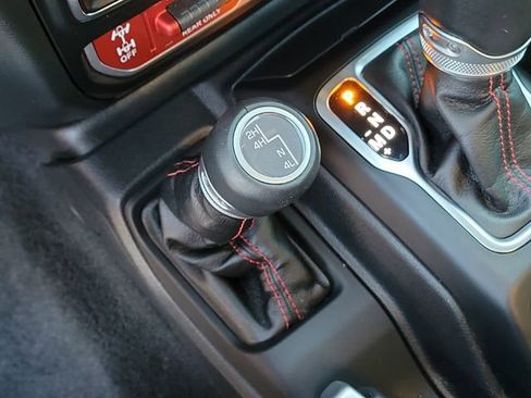 Used 2022 Jeep Gladiator Rubicon w/ Trailer Tow Package image 38