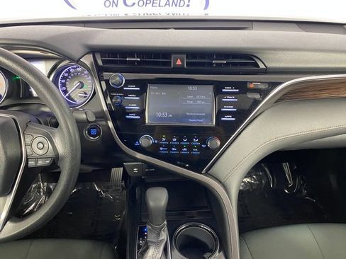 Certified 2018 Toyota Camry LE w/ Moonroof Package FWD image 13