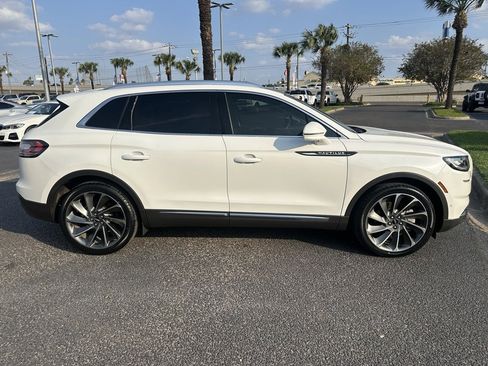 Certified 2021 Lincoln Nautilus Reserve w/ Equipment Group 201A image 7