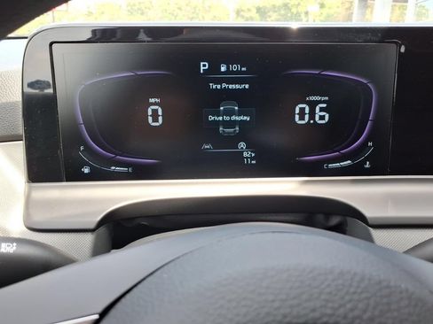 New 2026 Kia Seltos LX FWD image 20