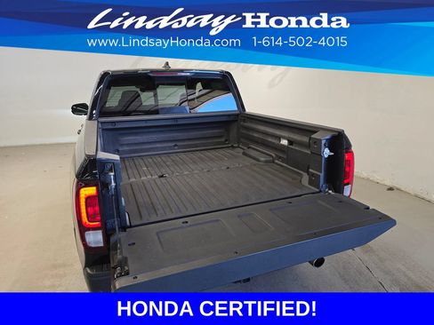 Certified 2023 Honda Ridgeline Black Edition image 9
