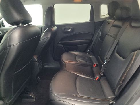 Used 2019 Jeep Compass Limited FWD image 18