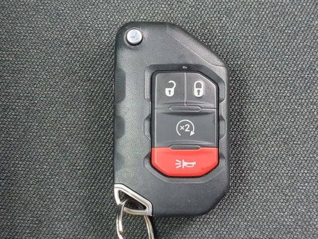 Certified 2024 Jeep Wrangler Unlimited Sport AWD/4WD image 33