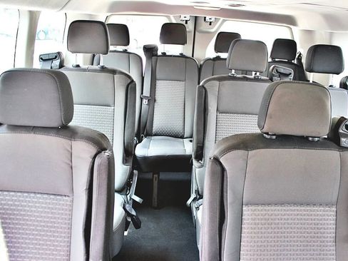 Used 2020 Ford Transit 350 XLT image 40