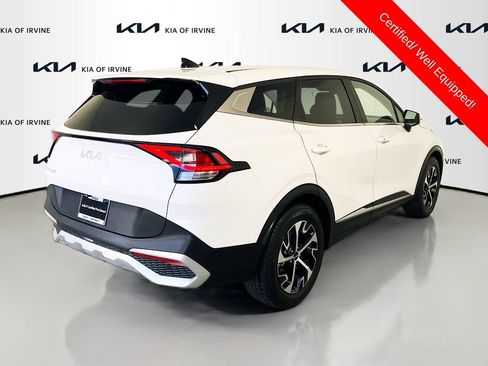 Certified 2025 Kia Sportage EX FWD image 8