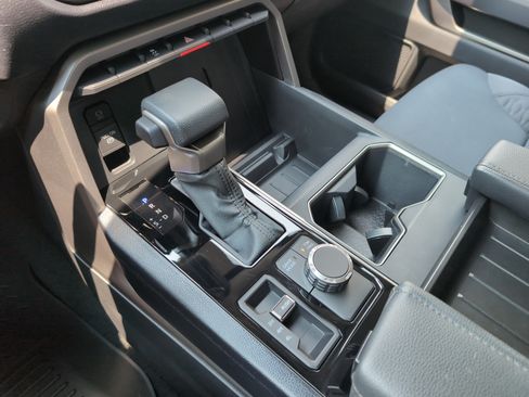 Used 2024 Toyota Tundra SR5 AWD/4WD image 26