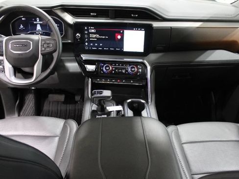Used 2025 GMC Sierra 1500 Denali w/ Denali Reserve Package AWD/4WD image 2