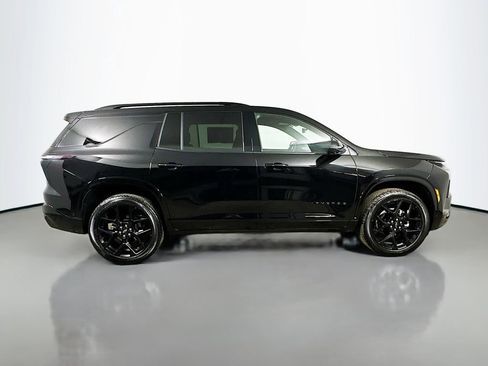 Used 2025 Chevrolet Traverse RS w/ LPO, Cargo Package image 7