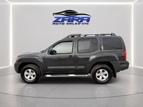 Used 2012 Nissan Xterra S w/ Value Package image 2