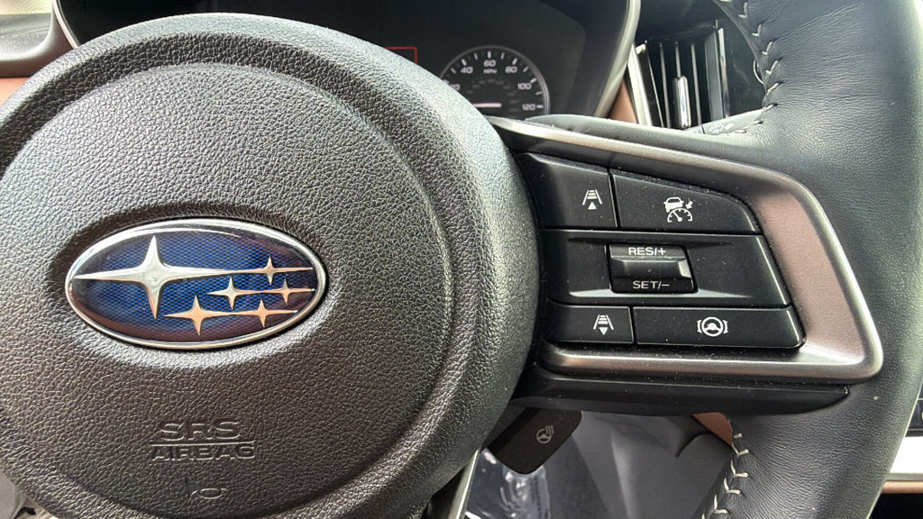 Used 2025 Subaru Outback Touring AWD/4WD image 20