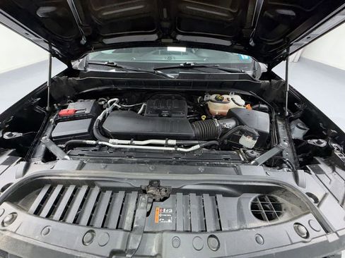 Used 2022 Chevrolet Silverado 1500 Custom image 14