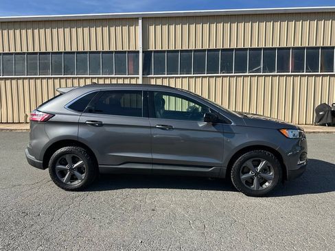 Used 2022 Ford Edge SEL w/ Sport Appearance Package AWD/4WD image 9
