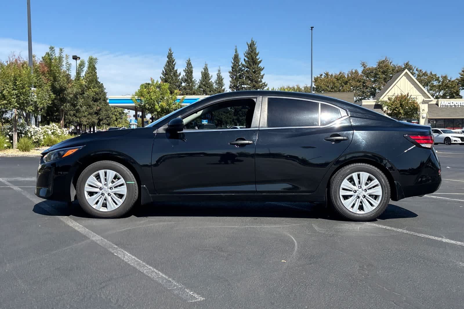 Certified 2024 Nissan Sentra S FWD image 5