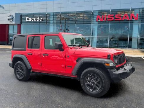 Used 2024 Jeep Wrangler Unlimited Sport AWD/4WD image 1