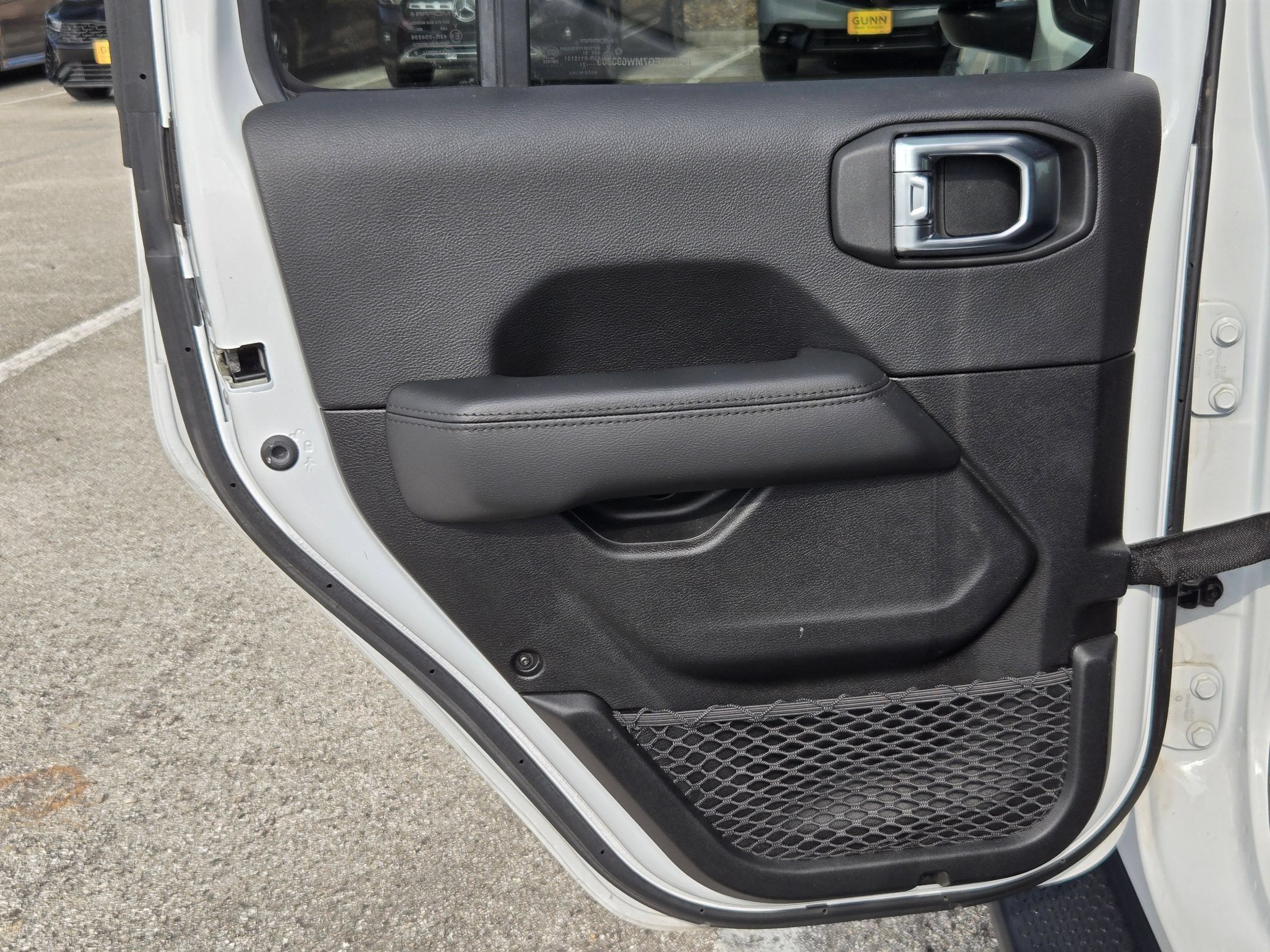 Used 2021 Jeep Wrangler Unlimited Sahara AWD/4WD image 15