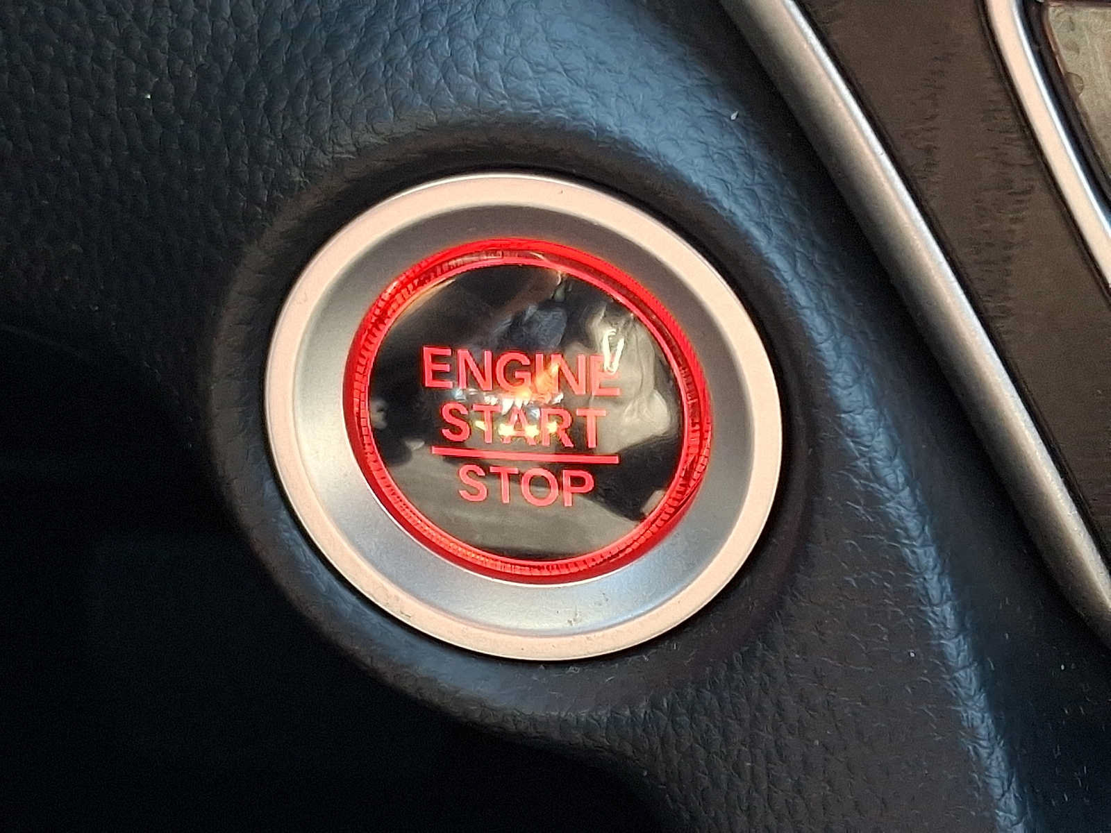 Certified 2018 Honda Accord EX-L image 23