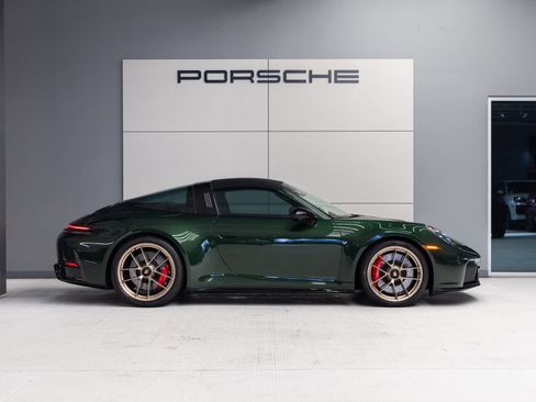 Certified 2026 Porsche 911 Targa 4 GTS AWD/4WD image 8