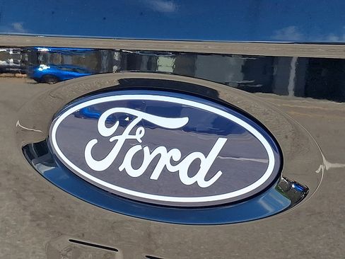 Used 2025 Ford F150 STX w/ Equipment Group 200A AWD/4WD image 29