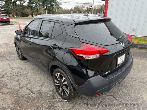 Used 2019 Nissan Kicks SV image 7