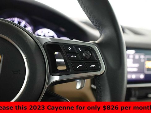 Certified 2023 Porsche Cayenne Platinum Edition image 28