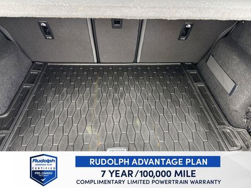 Used 2022 Jaguar E-PACE AWD/4WD image 23