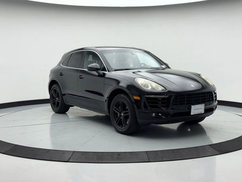Used 2015 Porsche Macan S image 8
