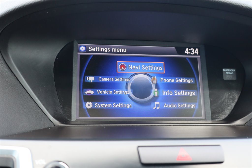 Used 2015 Acura TLX w/ Technology Package FWD image 25