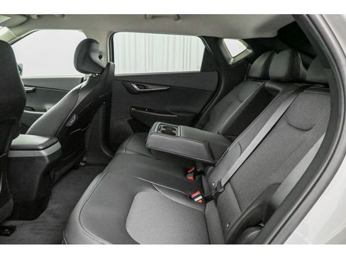 Used 2025 Kia EV6 Light w/ Light LR Technology Package image 12