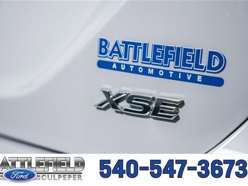 Used 2024 Toyota Camry XSE w/ Navigation Package image 10