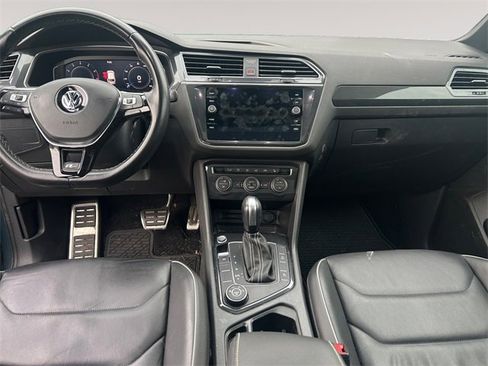 Used 2021 Volkswagen Tiguan SEL Premium R-Line image 10