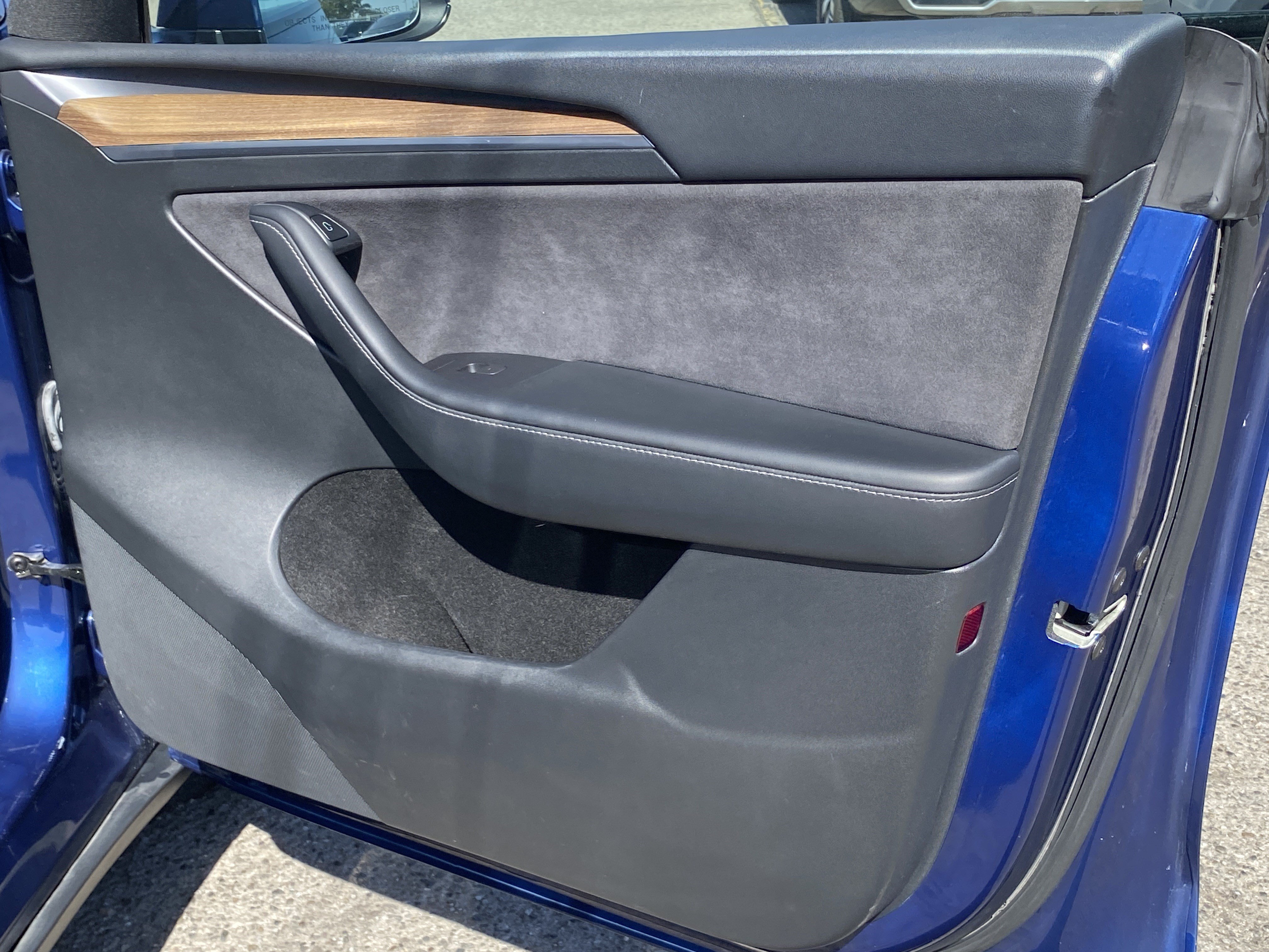 Used 2023 Tesla Model Y Long Range AWD/4WD image 24