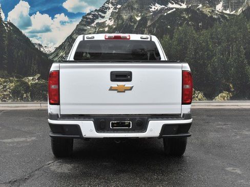 Used 2020 Chevrolet Colorado LT w/ Safety Package image 10