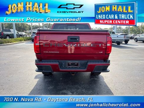 Used 2021 Chevrolet Colorado Z71 AWD/4WD image 10