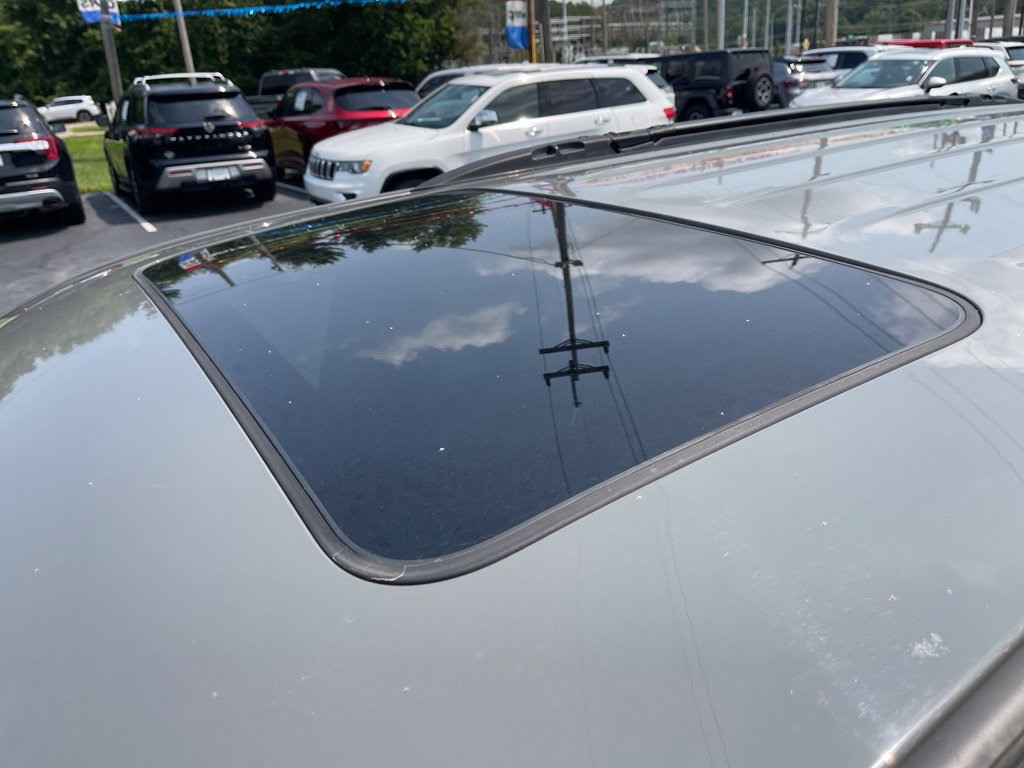 Used 2024 Dodge Durango GT AWD/4WD image 10