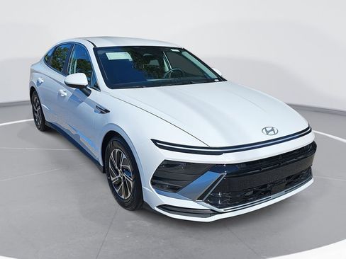 New 2026 Hyundai Sonata Blue image 3