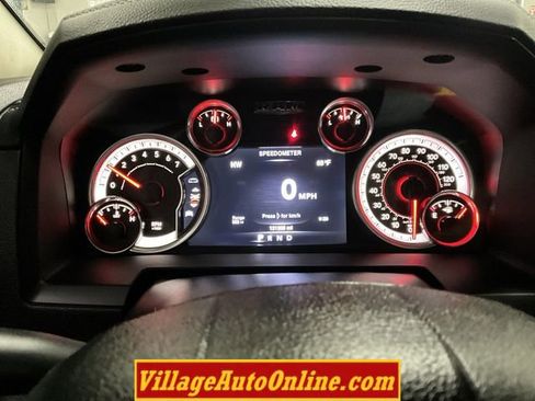 Used 2016 RAM 1500 Sport w/ Black Ram 1500 Sport Group AWD/4WD image 16