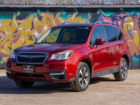 Used 2017 Subaru Forester 2.5i Premium w/ Popular Package #2A image 2