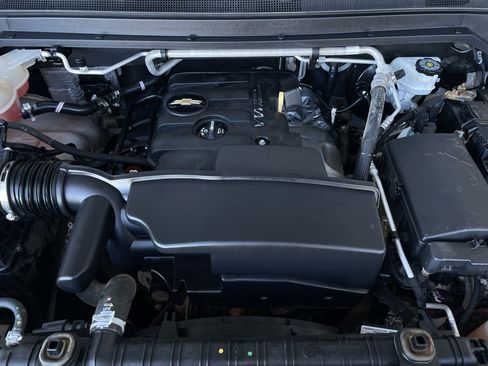 Used 2016 Chevrolet Colorado W/T w/ WT Convenience Package image 9