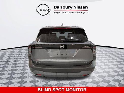 Certified 2025 Nissan Kicks SV w/ SV Premium Package AWD/4WD image 5