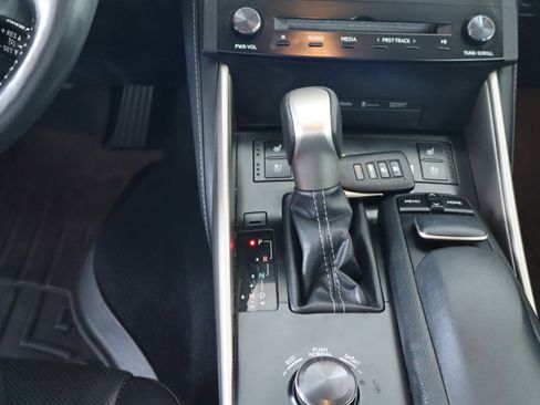 Used 2014 Lexus IS 250 AWD image 20
