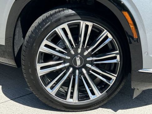 New 2026 Cadillac Vistiq Premium Luxury image 3