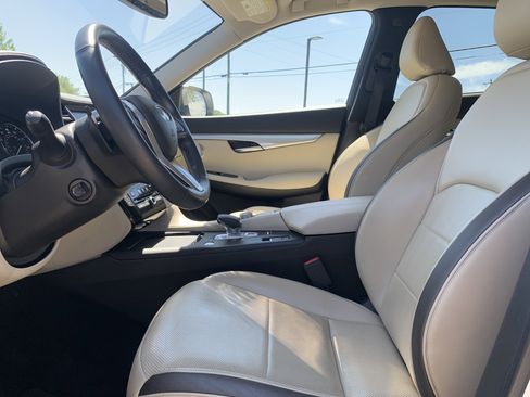 Used 2022 INFINITI QX50 Sensory w/ Cargo Package image 16