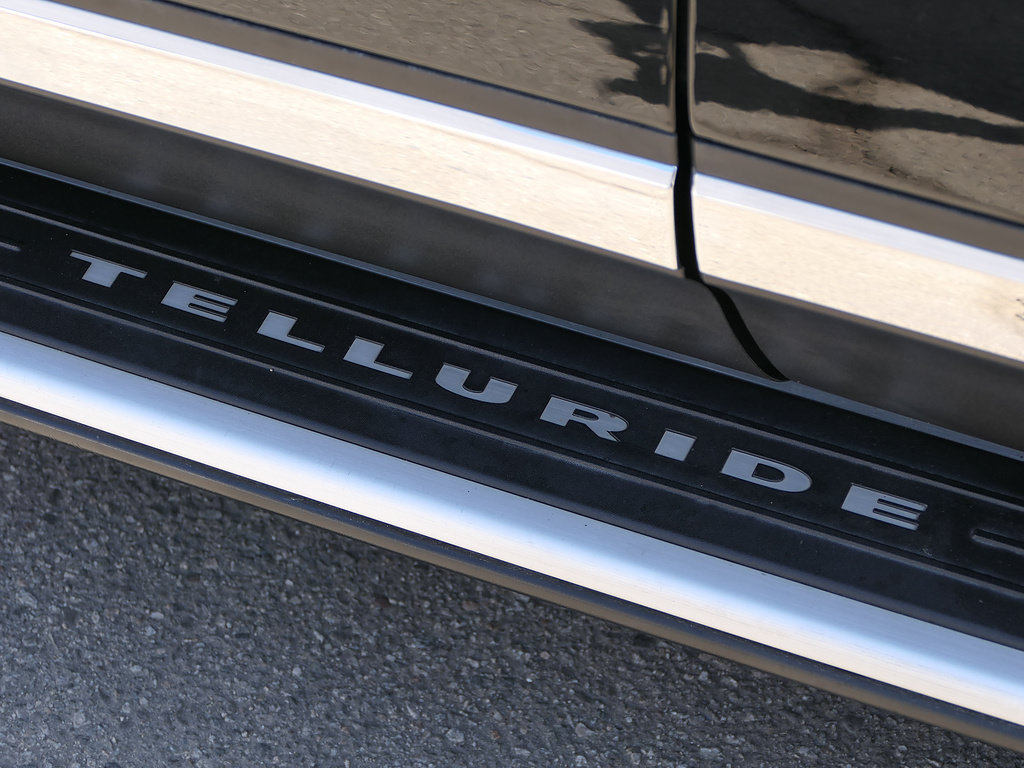 Used 2021 Kia Telluride EX FWD image 11
