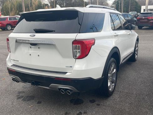 Used 2020 Ford Explorer Platinum w/ Premium Technology Package image 4