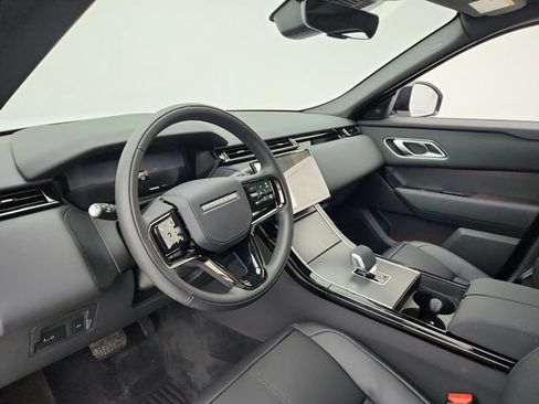 Used 2026 Land Rover Range Rover Velar S AWD/4WD image 28