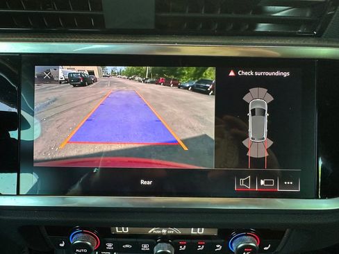 Used 2021 Audi Q3 2.0T Premium Plus AWD/4WD image 6
