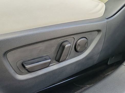 Used 2025 MAZDA CX-30 2.5 Turbo w/ Premium Package image 24