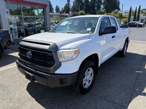 Used 2015 Toyota Tundra SR AWD/4WD image 1